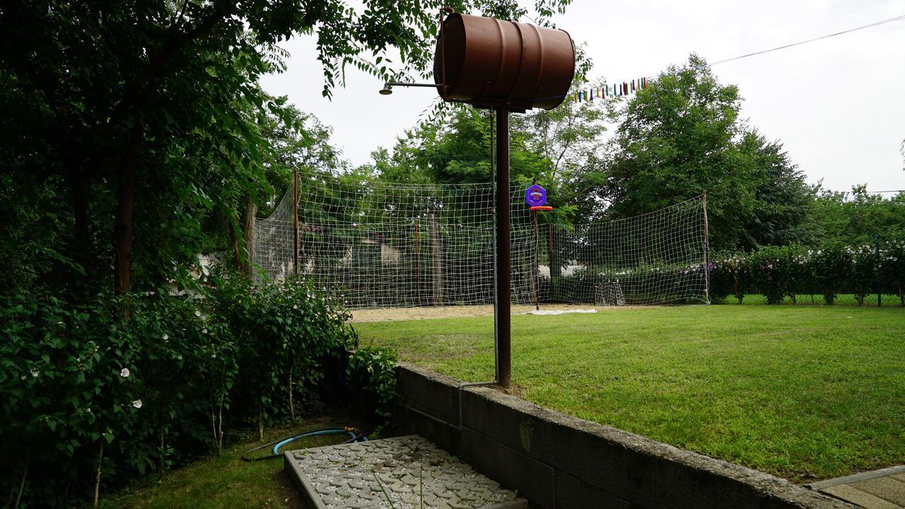 Tobo House Along The River Danube Radvaň nad Dunajom エクステリア 写真